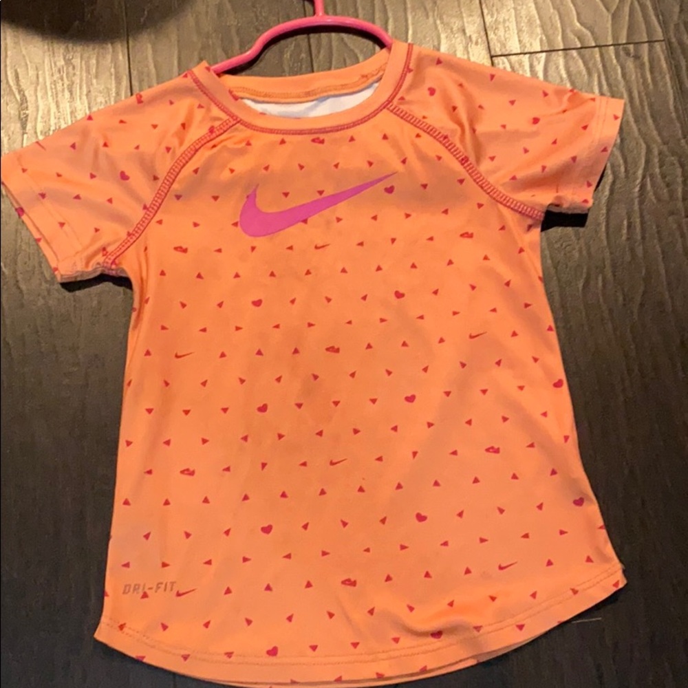 Girls size 4 Nike athletic shirt